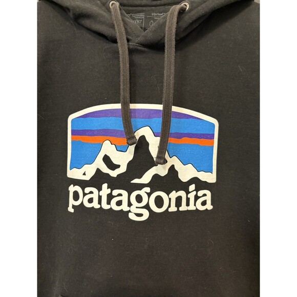 Patagonia Sweatshirt Men Medium Black Pullover Uprisal Graphic Regular Fit Logo - Picture 2 of 5